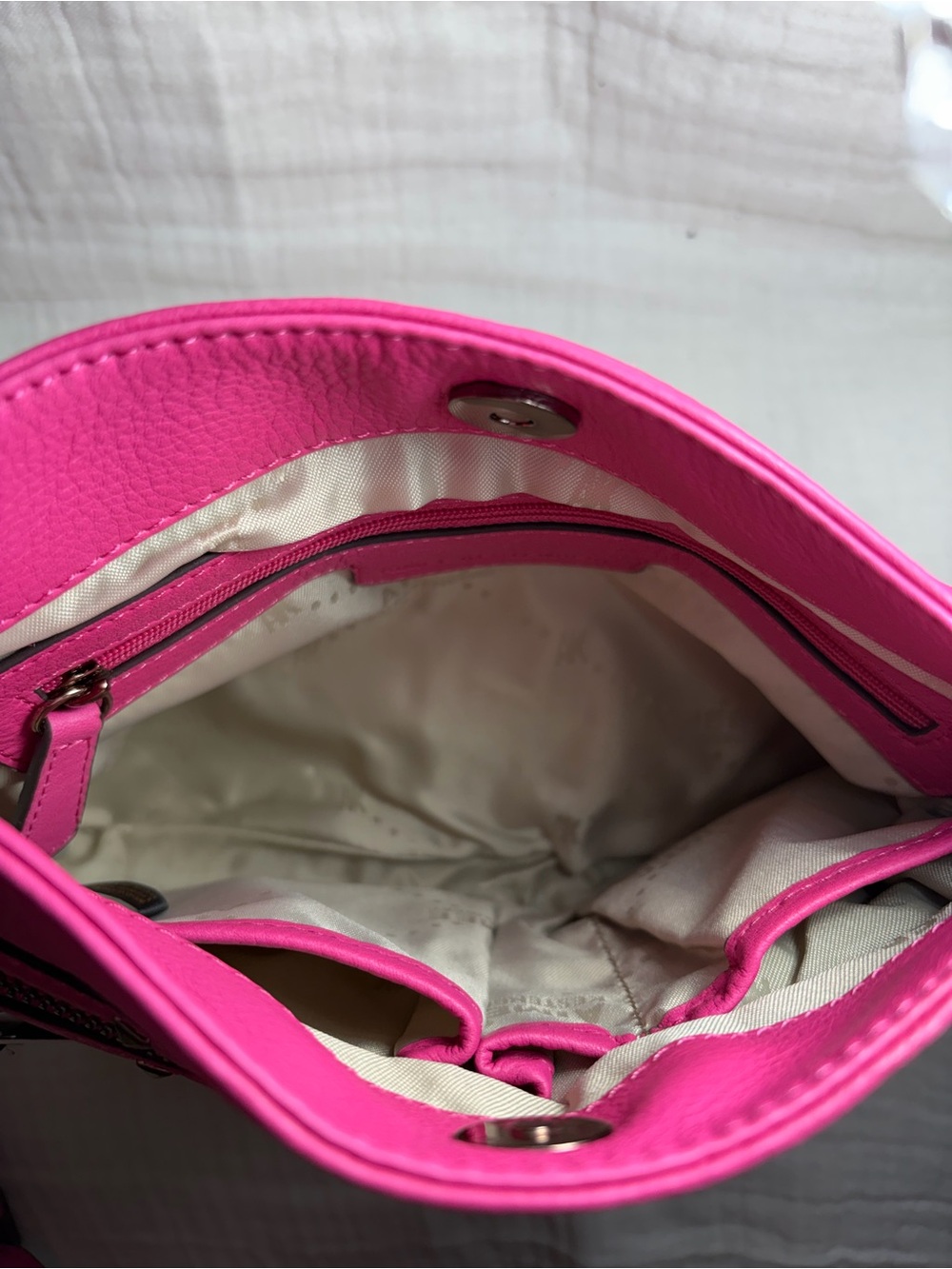 Aimee Kestenberg Hot Pink Leather Crossbody Bag NWT - Picture 6 of 10